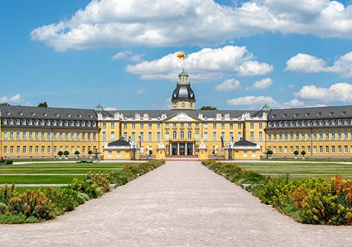 Deutsch und Frendsprachen in Sprachschule Aktiv Karlsruhe lernen