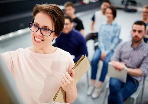 Deutsch und Frendsprachen in Sprachschule Aktiv Stade lernen
