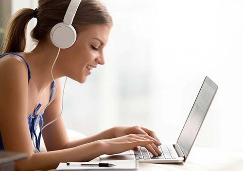 Online Deutschkurs in Sprachschule Aktiv